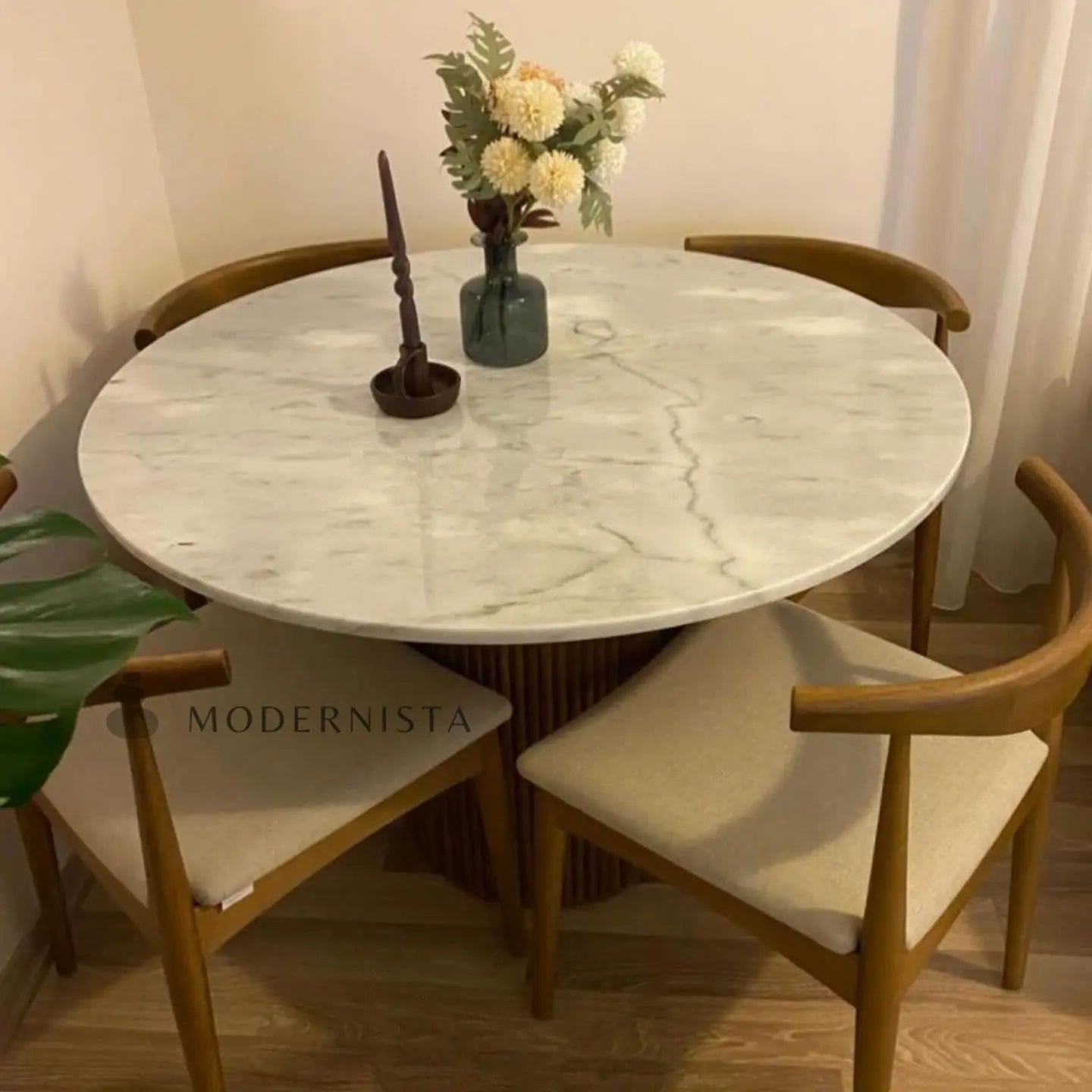 Table à Manger ronde en bois et marbre - Modernista Maroc