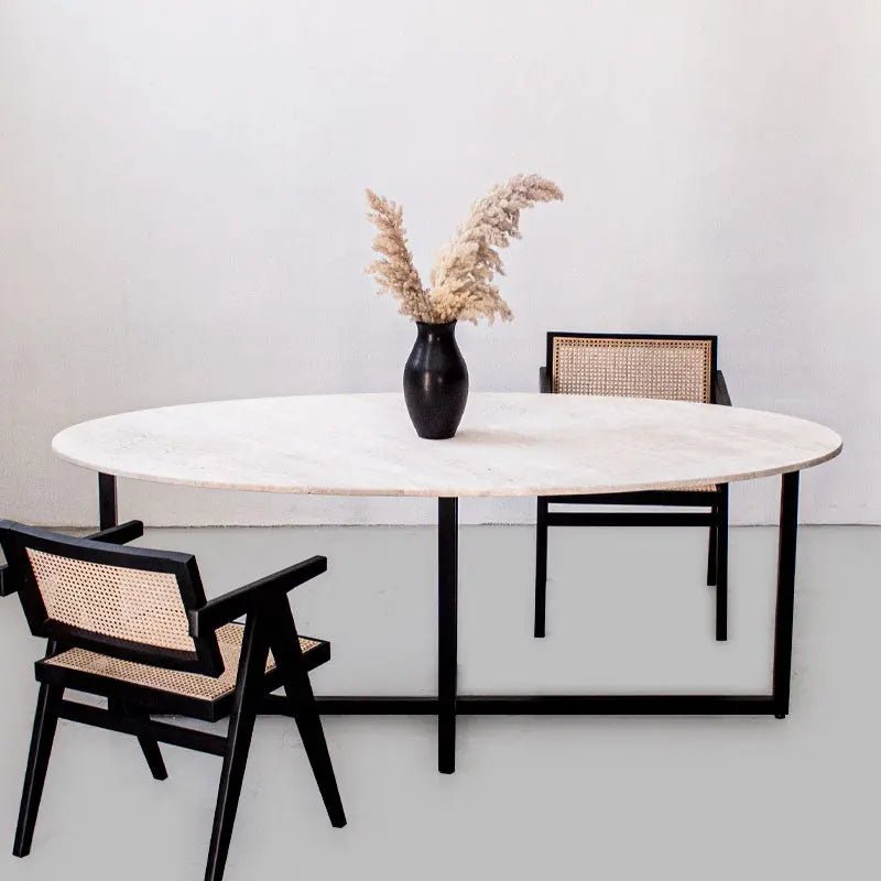 Table à manger ovale en travertin Luna - Modernista Maroc