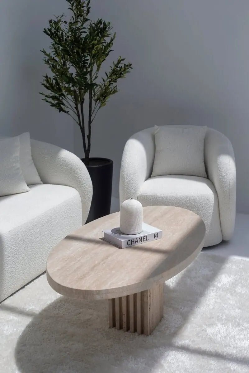Table Basse Ovale en Travertin avec Base en Lamelles de Travertin (2 Tailles) - Modernista Maroc