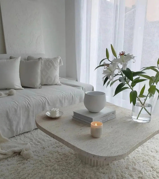 Table basse en travertin forme organique Ninive - Modernista Maroc