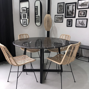 Table à manger ronde en marbre noir – Luxe et design haut de gamme