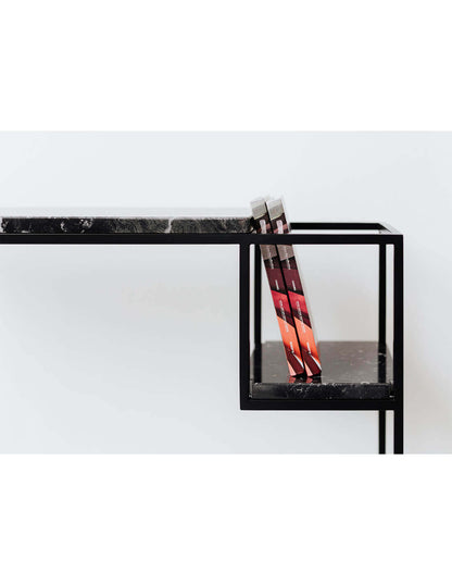 Console en Marbre et Métal – Design Épuré et Rangement Élégant