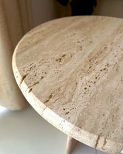 Table d'appoint en travertin Magnifis - Modernista Maroc
