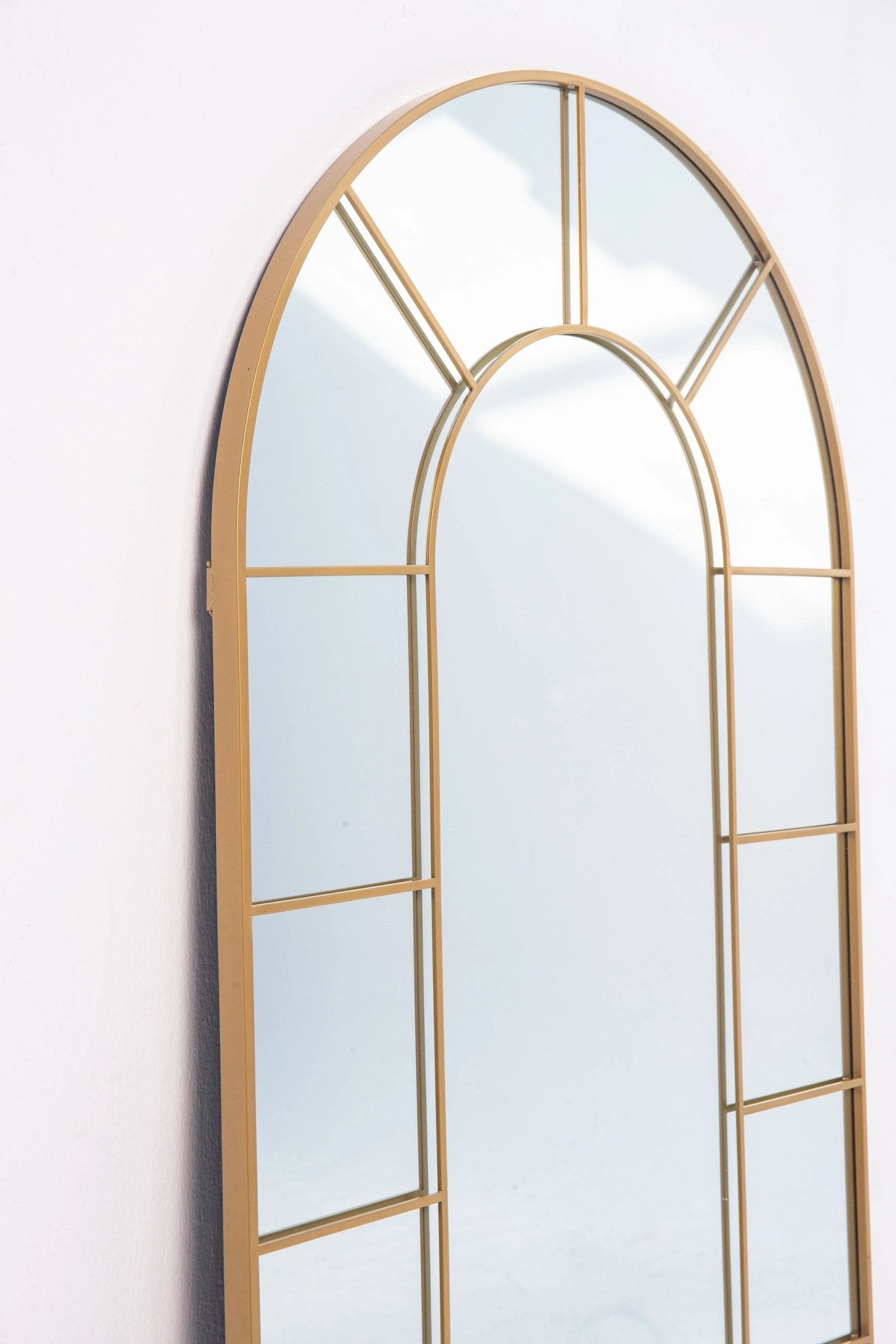 Miroir Arqué doré avec Cadre Divisé ( 4 Dimensions ) - Modernista Maroc