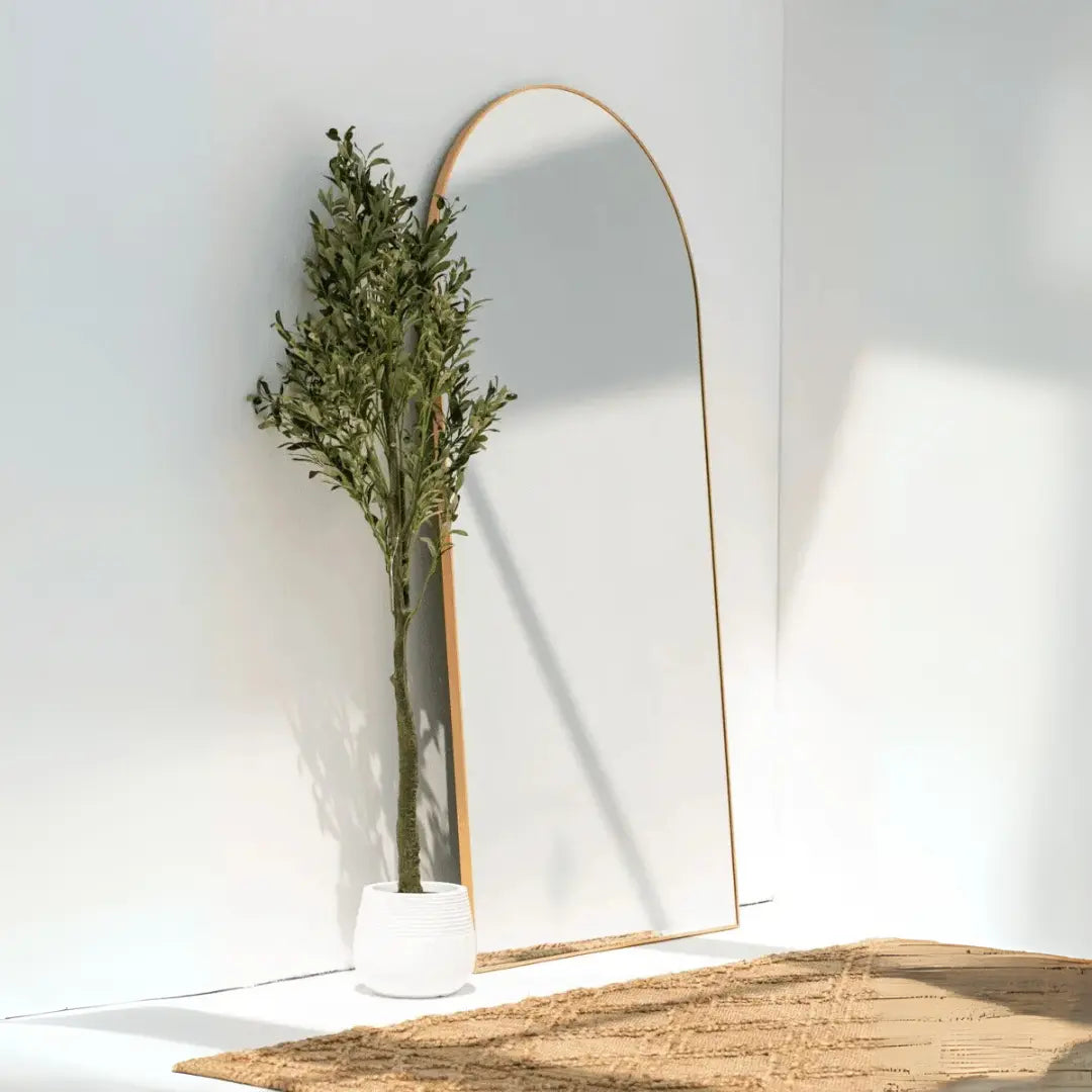 Miroir arqué doré minimaliste ( 8 Dimensions ) - Modernista Maroc