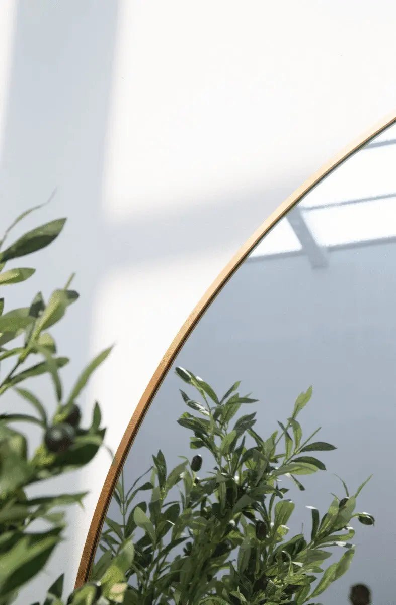 Miroir arqué doré minimaliste ( 8 Dimensions ) - Modernista Maroc
