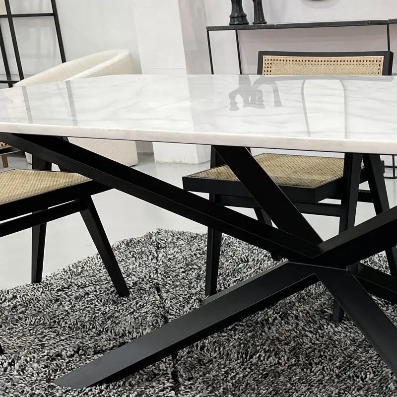 Table à manger en marbre blanc de Toscane – Élégance intemporelle - Modernista Maroc