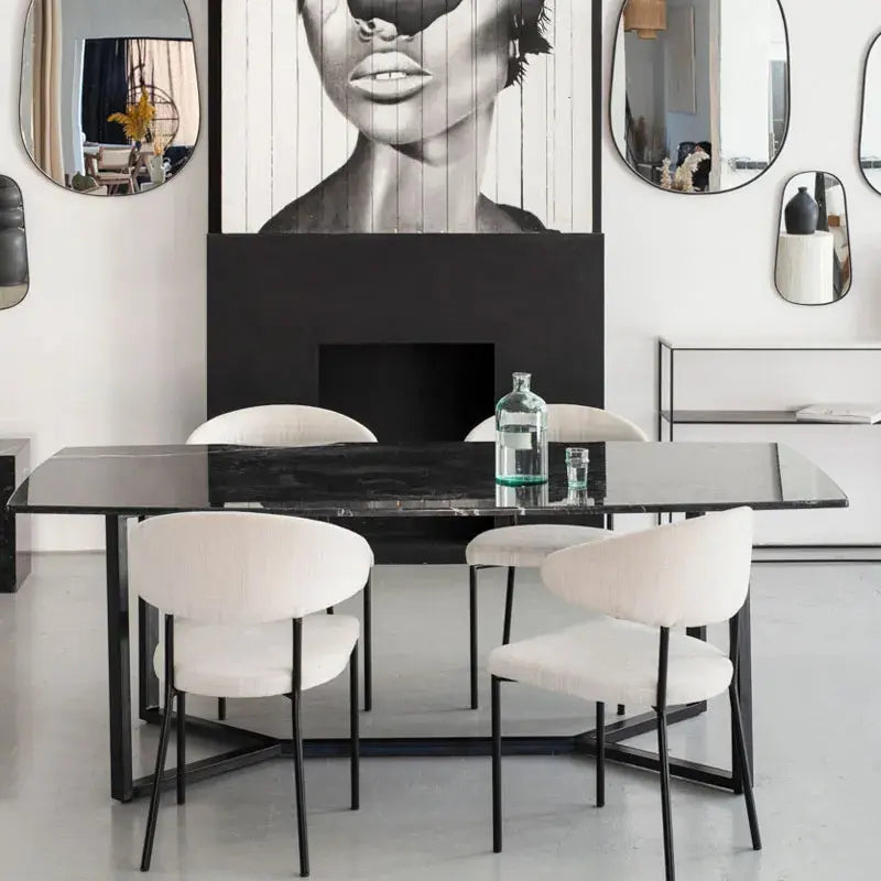 Table à manger en marbre noir – Élégance contemporaine - Modernista Maroc