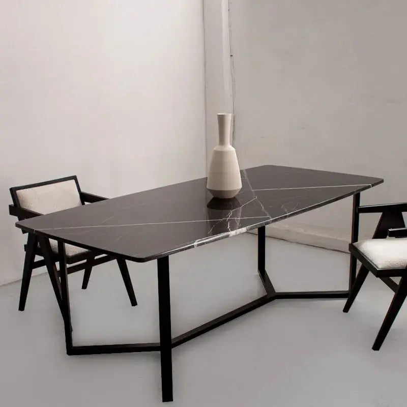 Table à manger en marbre noir – Élégance contemporaine - Modernista Maroc