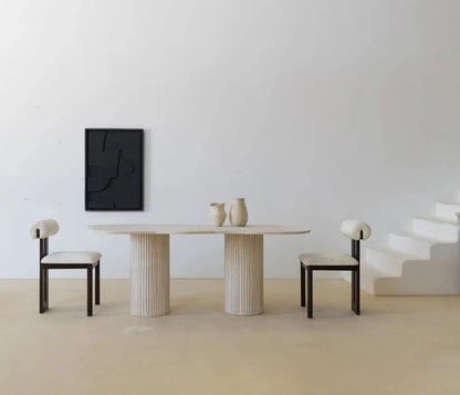 Table à Manger en Travertin avec Plateau en Courbe – Style Organique - Modernista Maroc