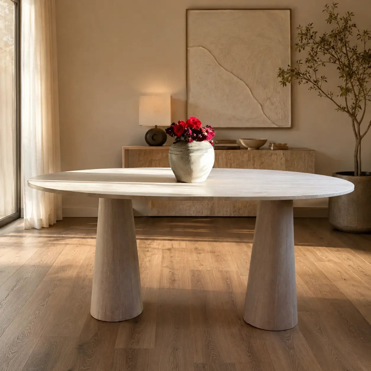 Table à manger ovale Elaria en travertin - Modernista Maroc
