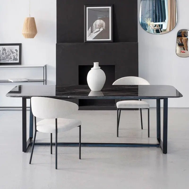 Table à manger rectangulaire en marbre noir - Modernista Maroc