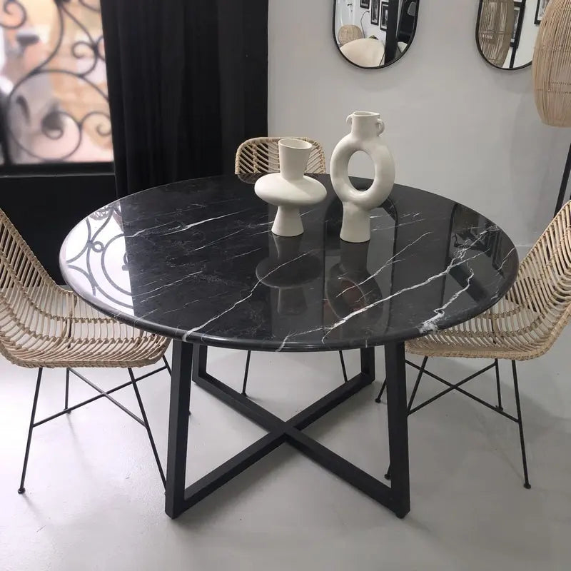 Table à manger ronde en marbre noir – Luxe et design haut de gamme - Modernista Maroc