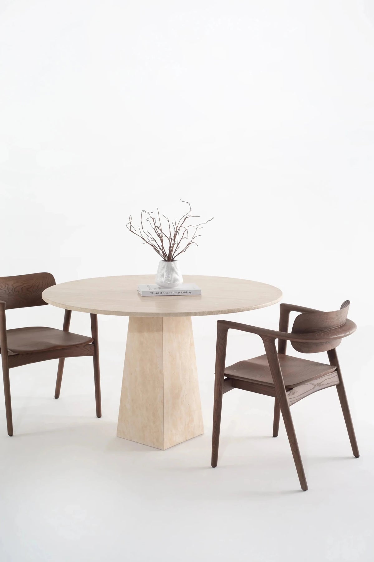 Table à manger ronde en travertin Nerion - Modernista Maroc