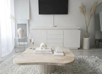 Table Basse en Travertin Ninive - Forme Organique - Modernista Maroc
