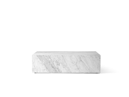 Table basse monolithe en marbre Blanc de Carrare, vue de face