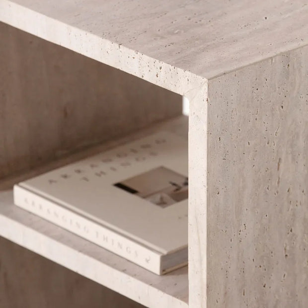 Table de chevet  en Travertin