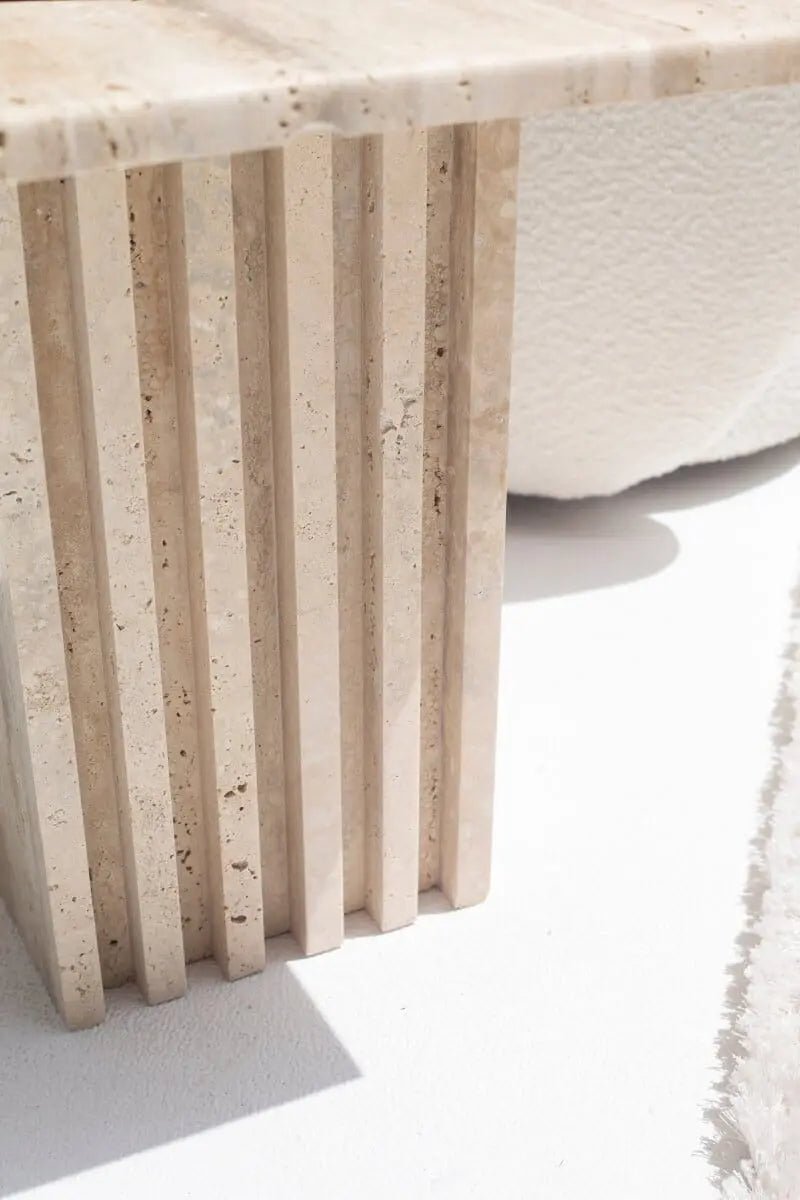 Table d'appoint en travertin - Modernista Maroc