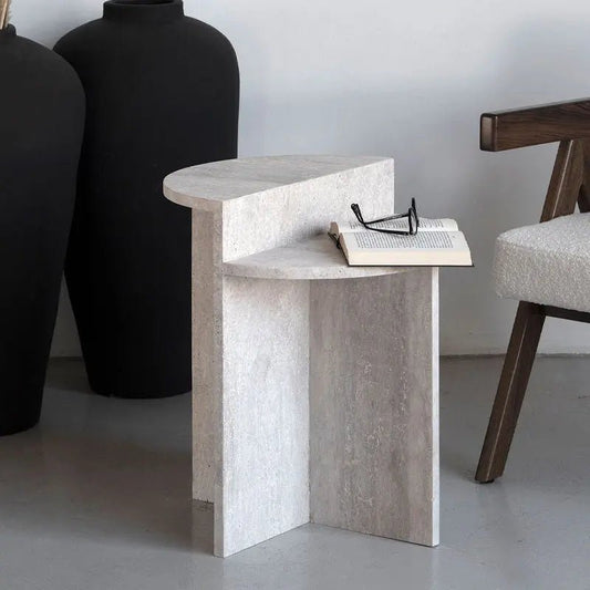 Table d’appoint en travertin Céleste - Modernista Maroc