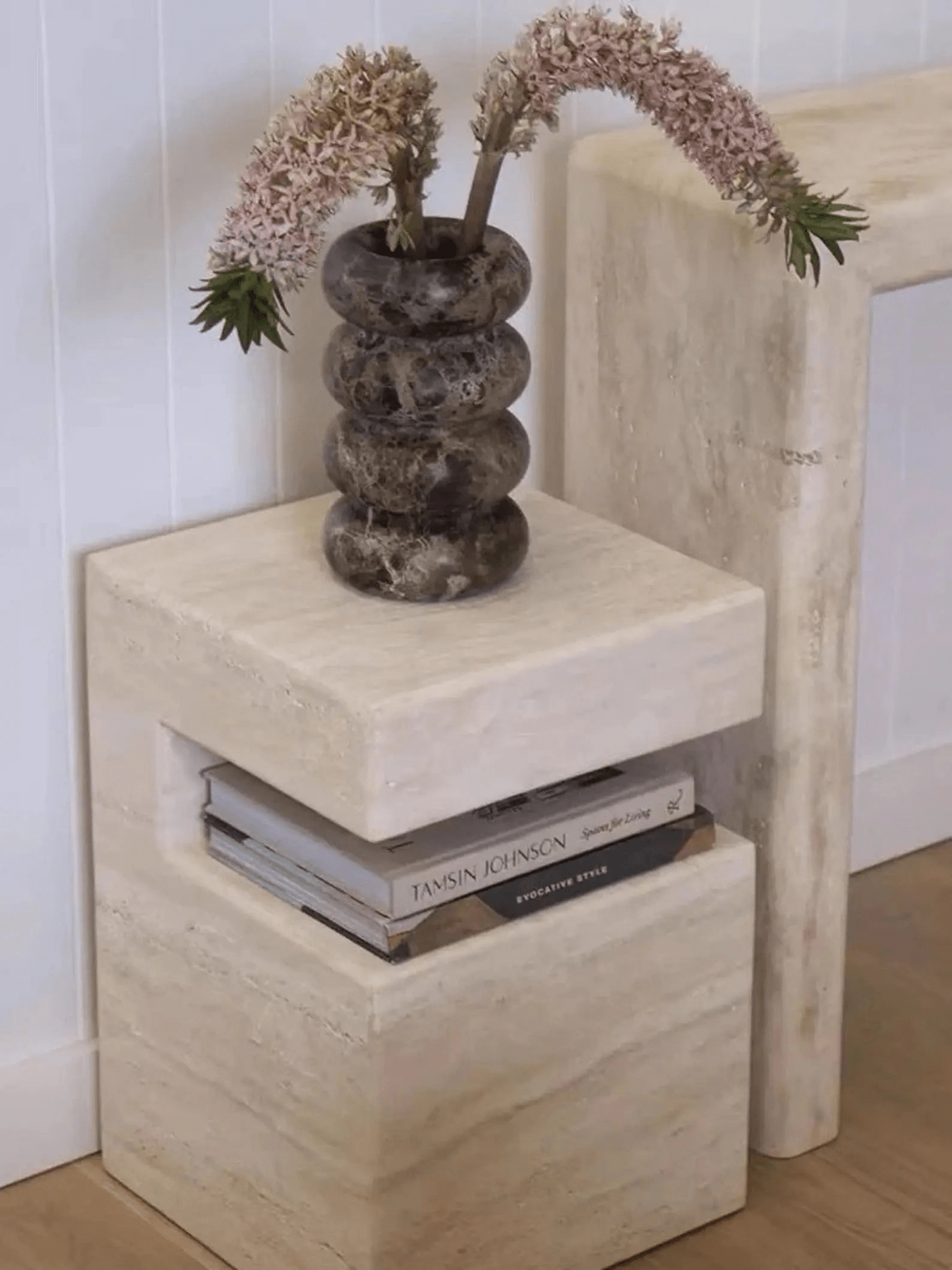Table d'appoint en travertin Magnifis - Modernista Maroc