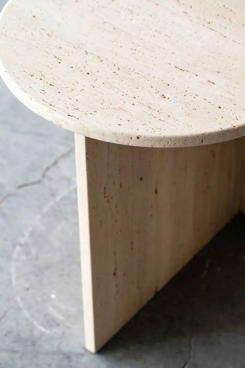 Table d'appoint ronde en travertin - Modernista Maroc