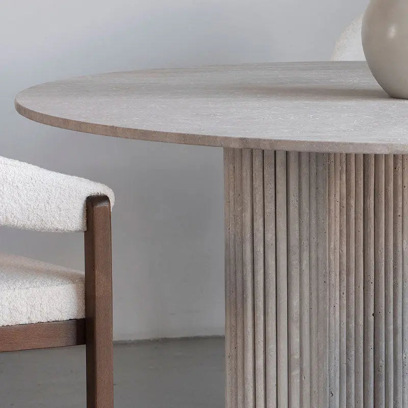 Table à manger en travertin Saphir - Modernista Maroc