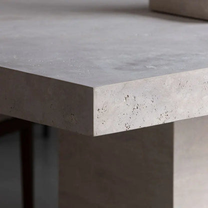 Table à manger en travertin Atlas - Modernista Maroc