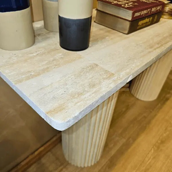 Console d'entrée en travertin Radiance