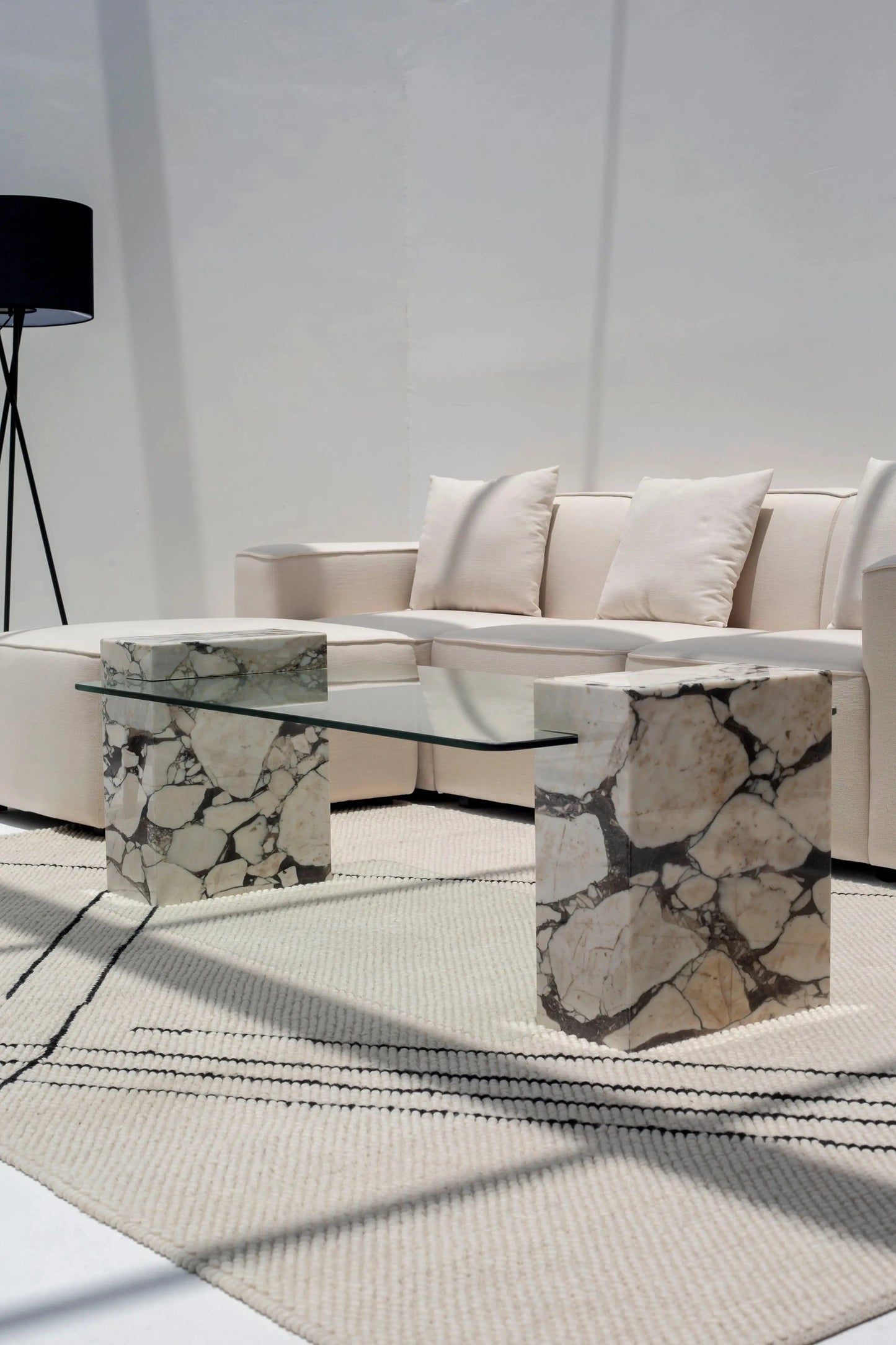 table basse en Calacatta Violet - Modernista Maroc