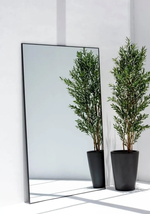 Miroir Métal Rectangulaire Noir Zara en Pleine Longueur - Modernista Maroc