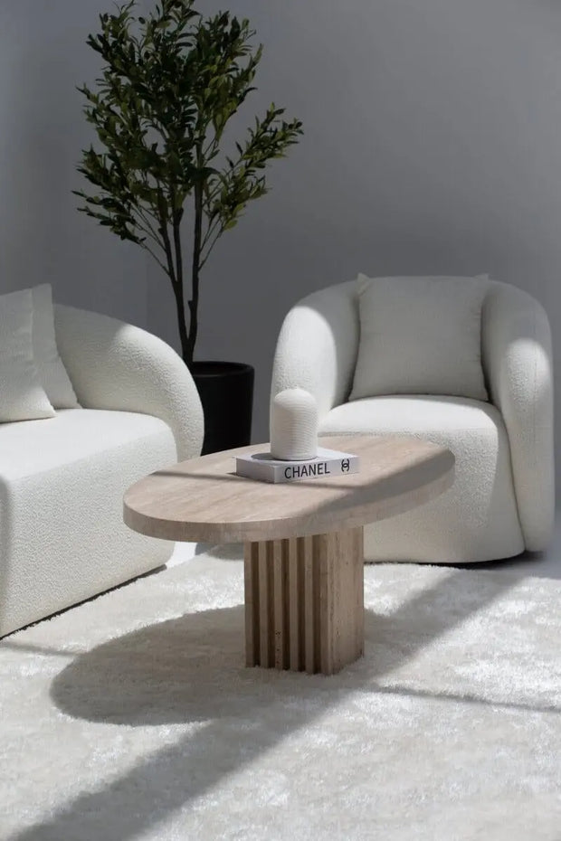 Table Basse Ovale en Travertin avec Base en Lamelles de Travertin (2 Tailles) - Modernista Maroc