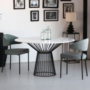 Table à manger ronde en marbre blanc – Élégance et convivialité