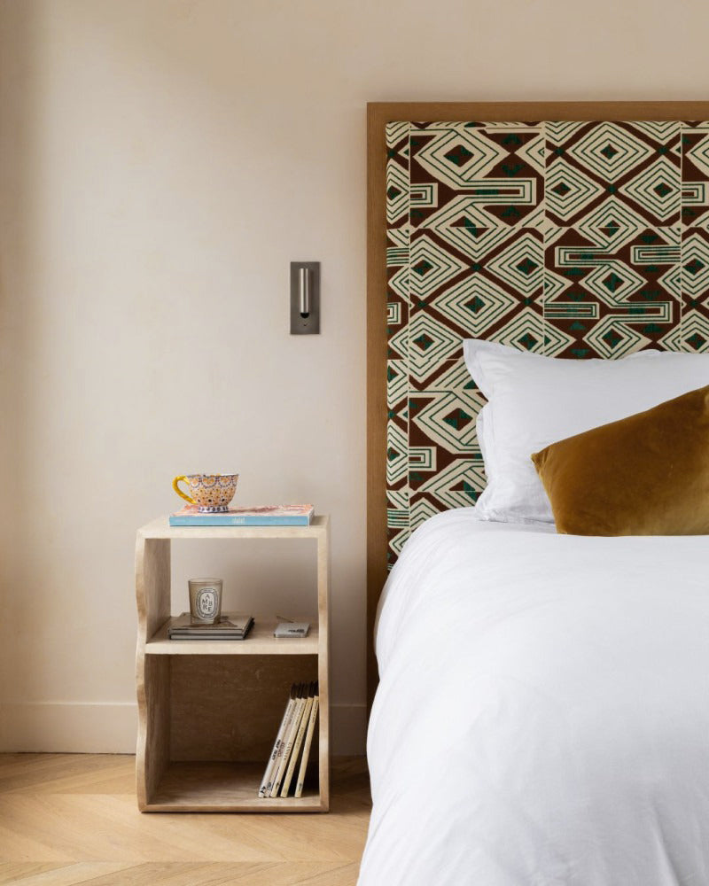 Table d’appoint en travertin Thalassa