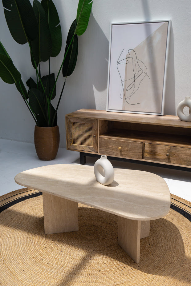 Table basse irrégulière en travertin&nbsp;