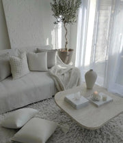Table basse en travertin forme organique Ninive - Modernista Maroc