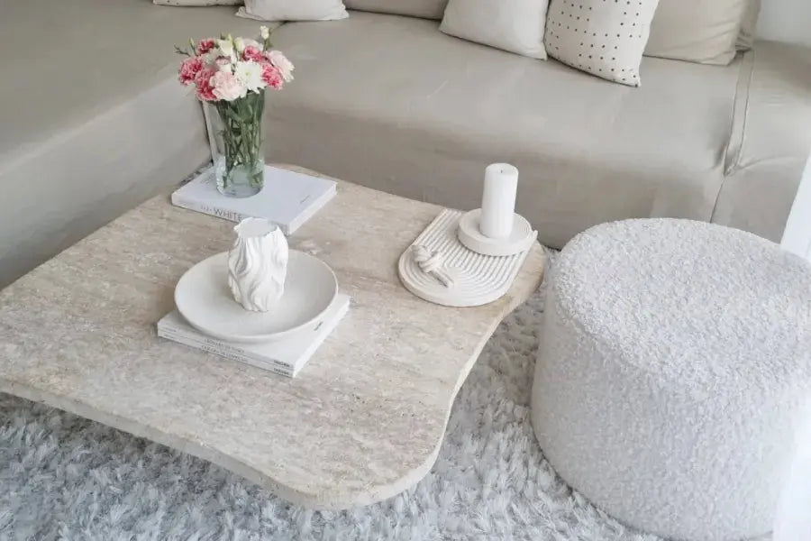 Table basse carré plateau forme organique Helios - Modernista Maroc