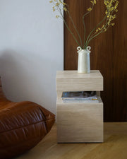 Table d'appoint en travertin Magnifis - Modernista Maroc